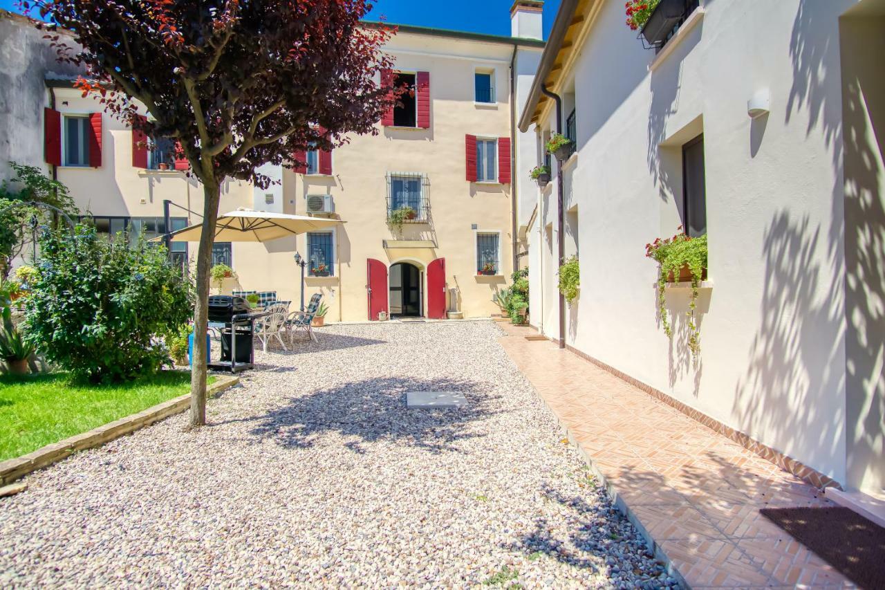 Villa Margherita Ecolodge Crespino エクステリア 写真